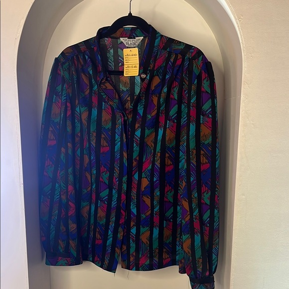 Blair Tops - Blair Vibrant Geometric Top